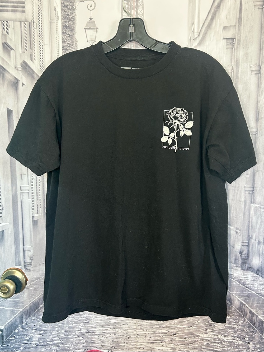 Black Men's Graphic Rose Tee